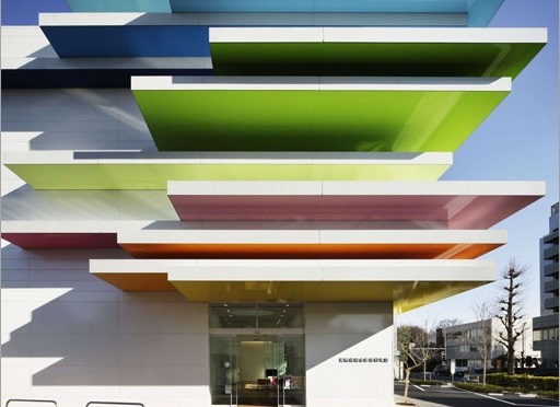 معماری زیبای یک «بانک» در ژاپن
