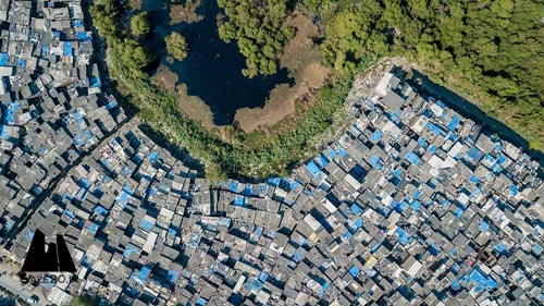 طراحی شهری نابرابر، تغییرات مدرن : بمبئی,